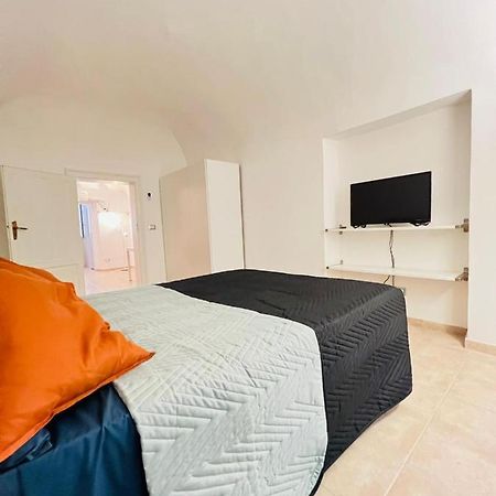Casa Aurora Apartment บารี ภายนอก รูปภาพ